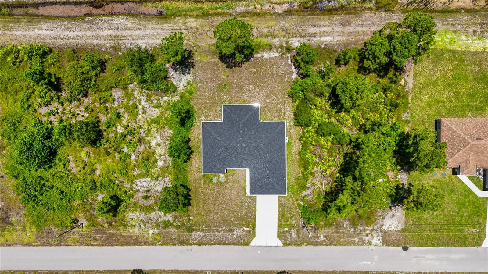Single Family Residence at 1142 DUTCHESS ST E, LEHIGH ACRES, photo 57 of 58