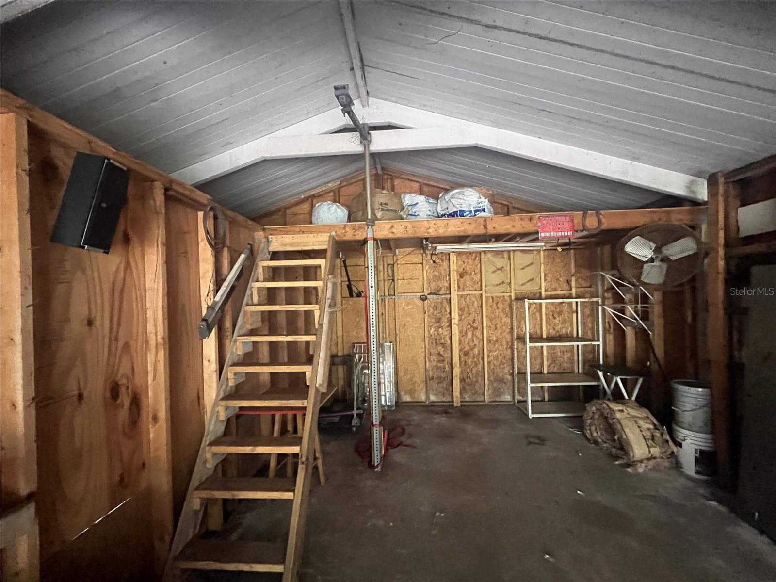 Manufactured Home at 4010 GLEN RD, LAKELAND, photo 45 of 66