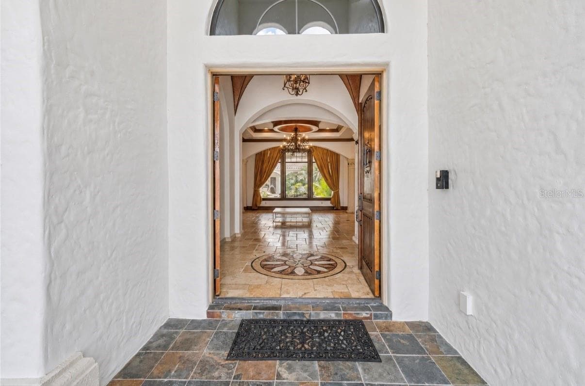 Single Family Residence at 13250 BELLARIA CIR, WINDERMERE, photo 9 of 99