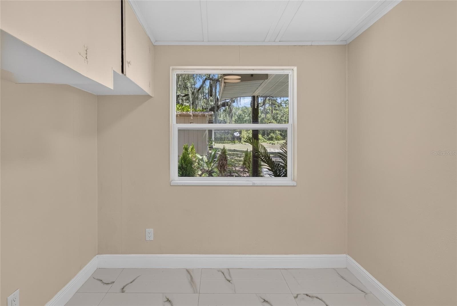 Single Family Residence at 111 2ND ST, MELROSE, photo 21 of 46