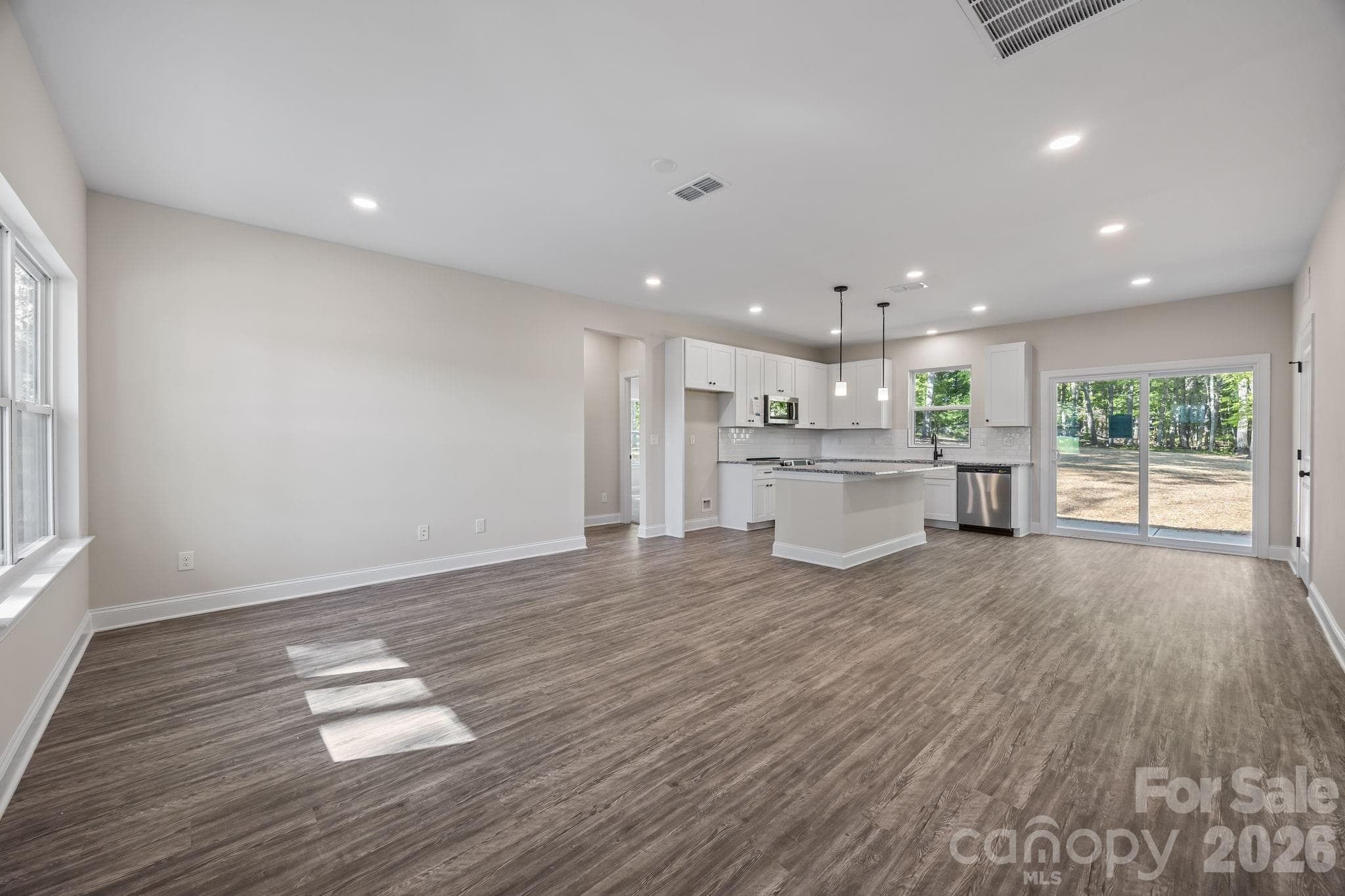 Single Family Residence at 818 Bethlehem Road, Kings Mountain, photo 6 of 23