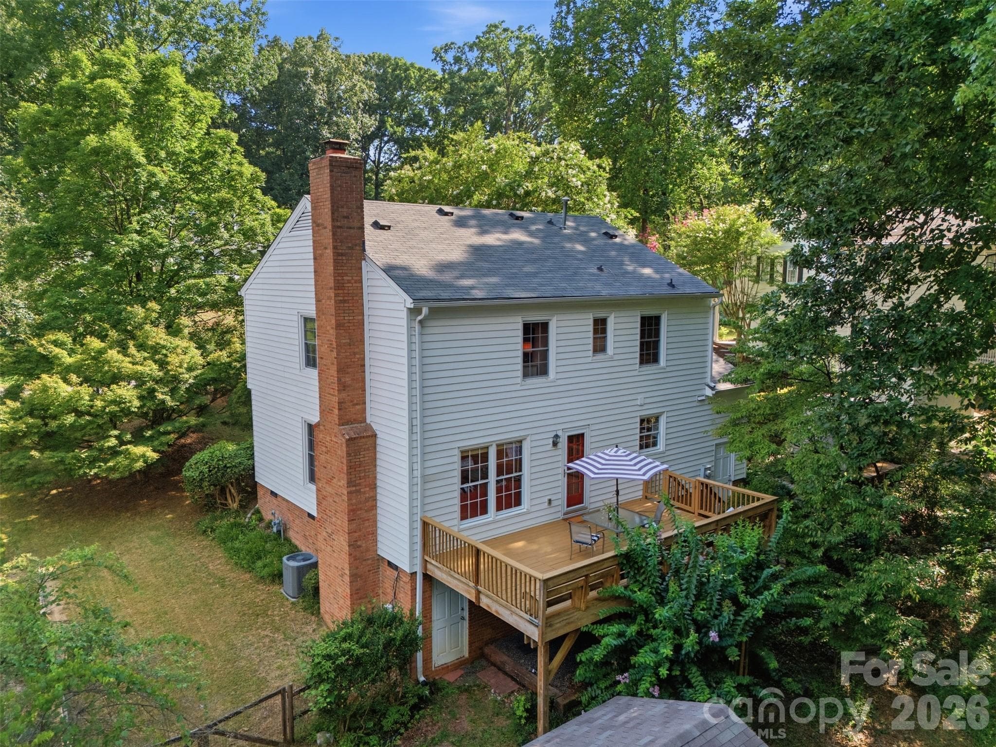 Single Family Residence at 2811 Creekbed Lane, Charlotte, photo 35 of 38