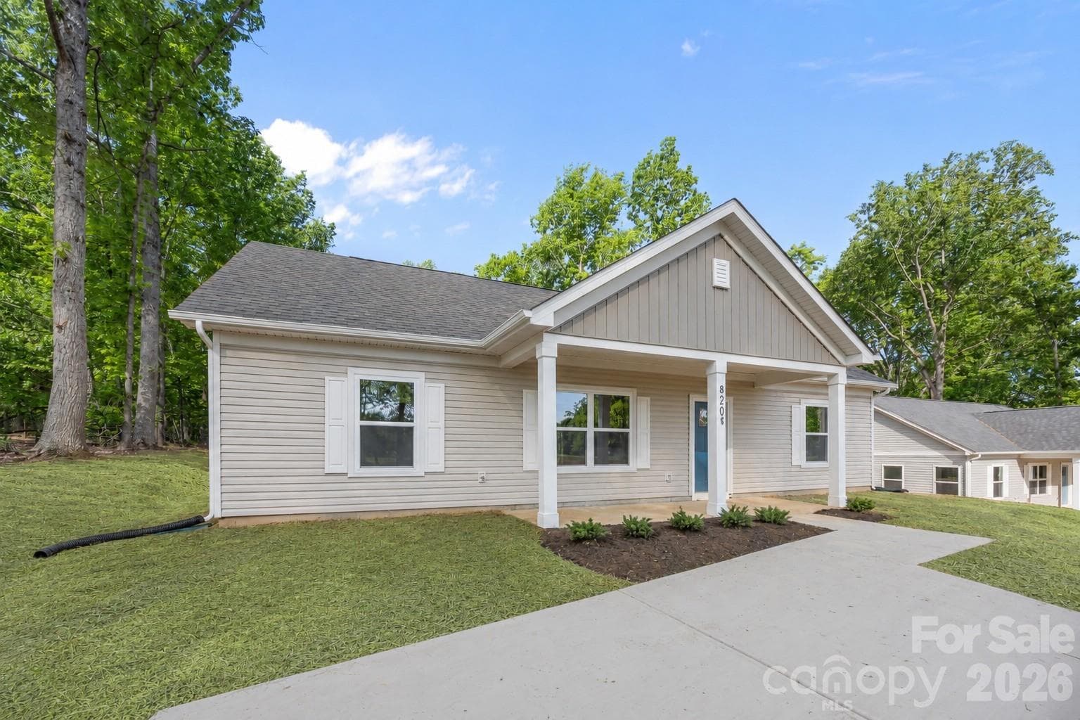 Single Family Residence at 820 Bethlehem Road, Kings Mountain, photo 4 of 25