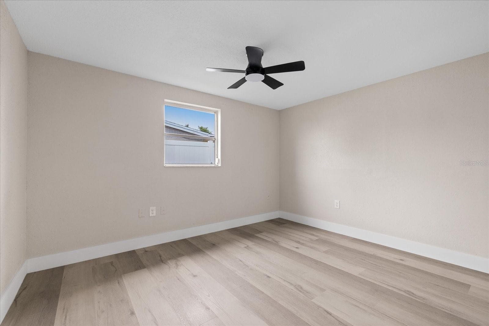 Single Family Residence at 9401 GLEN MOOR LN, PORT RICHEY, photo 16 of 44