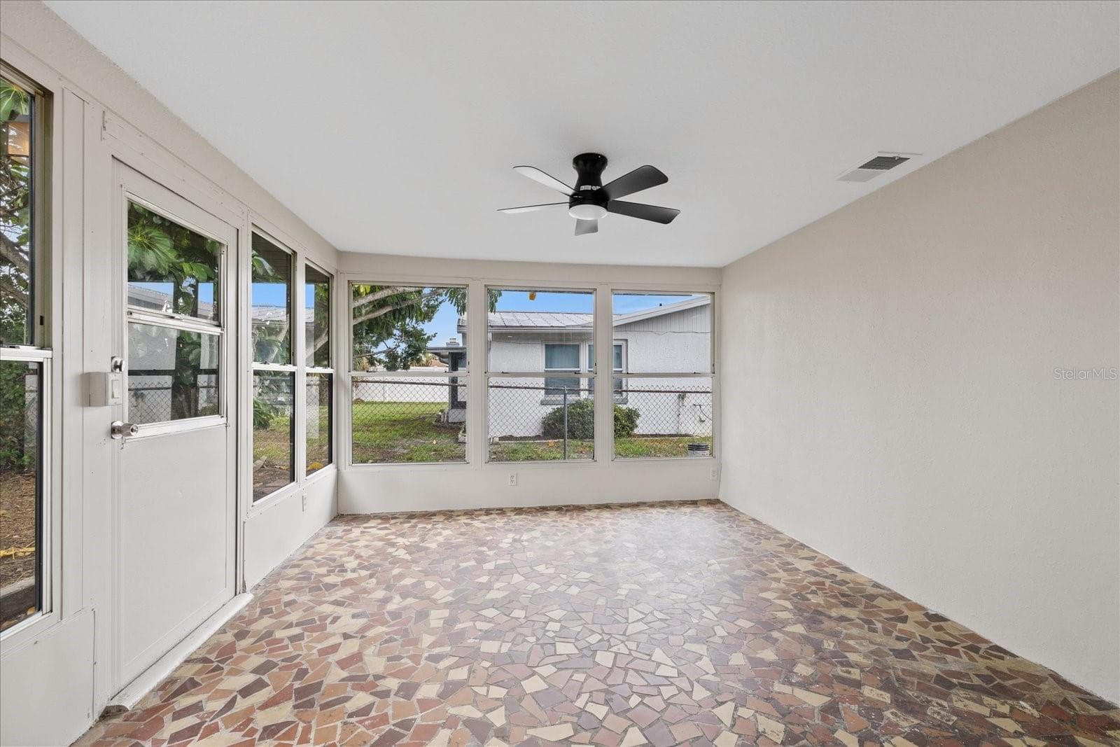 Single Family Residence at 9401 GLEN MOOR LN, PORT RICHEY, photo 32 of 44