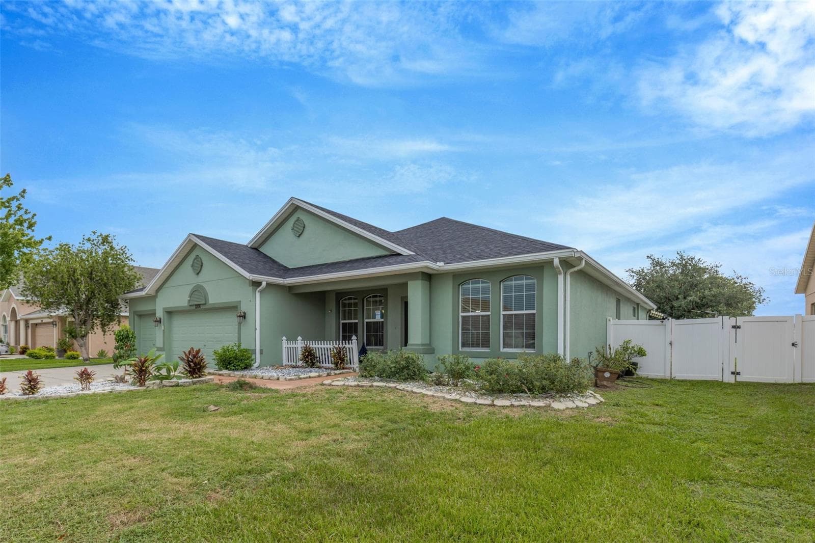 Single Family Residence at 2206 VIA CORTONA ST, PLANT CITY, photo 3 of 36