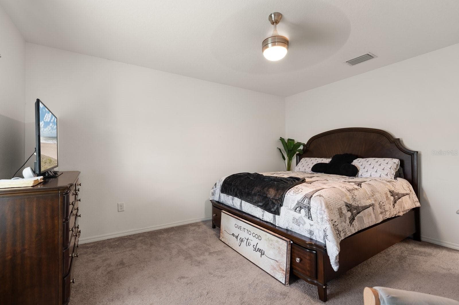 Single Family Residence at 13120 CONQUISTADOR LOOP, SPRING HILL, photo 13 of 29