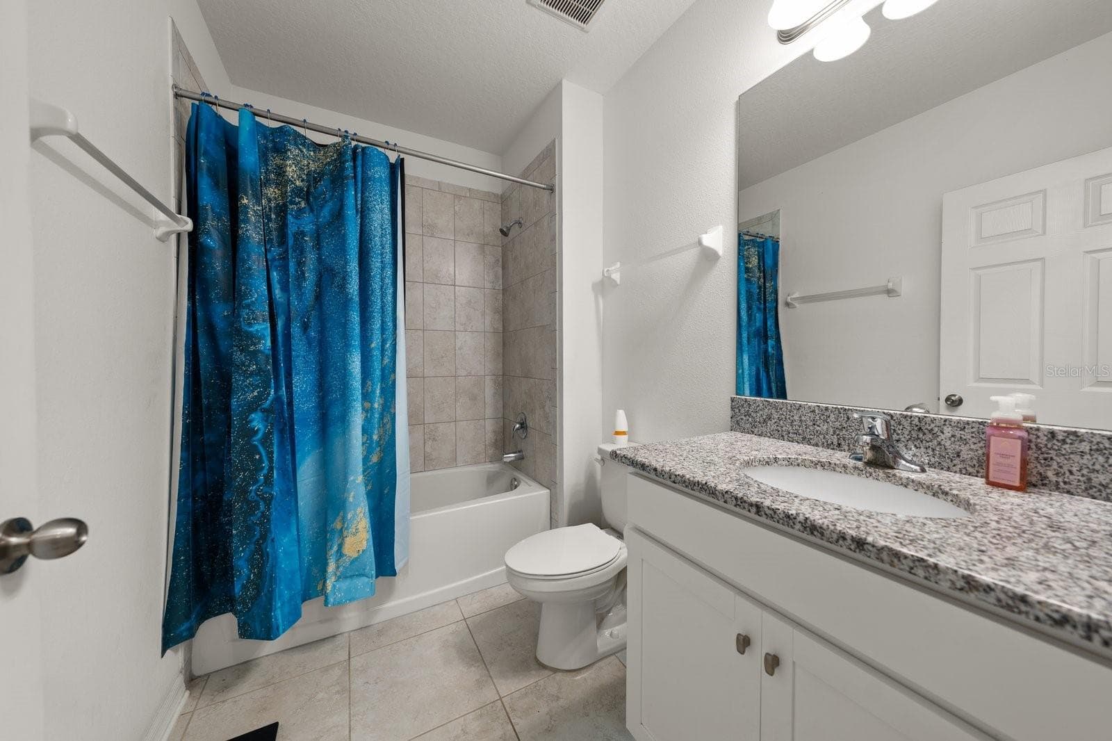 Single Family Residence at 13120 CONQUISTADOR LOOP, SPRING HILL, photo 18 of 29