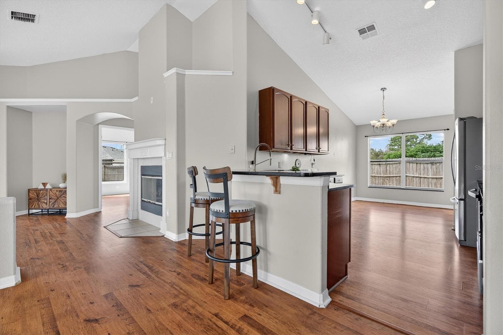 Single Family Residence at 19500 GLEN ELM WAY, ORLANDO, photo 14 of 24