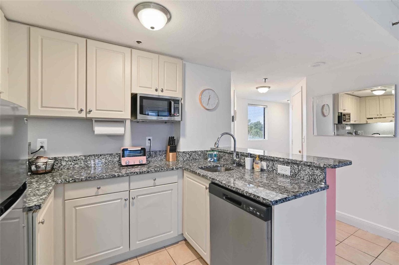 Condominium at 6165 CARRIER DR #1402, ORLANDO, photo 5 of 27