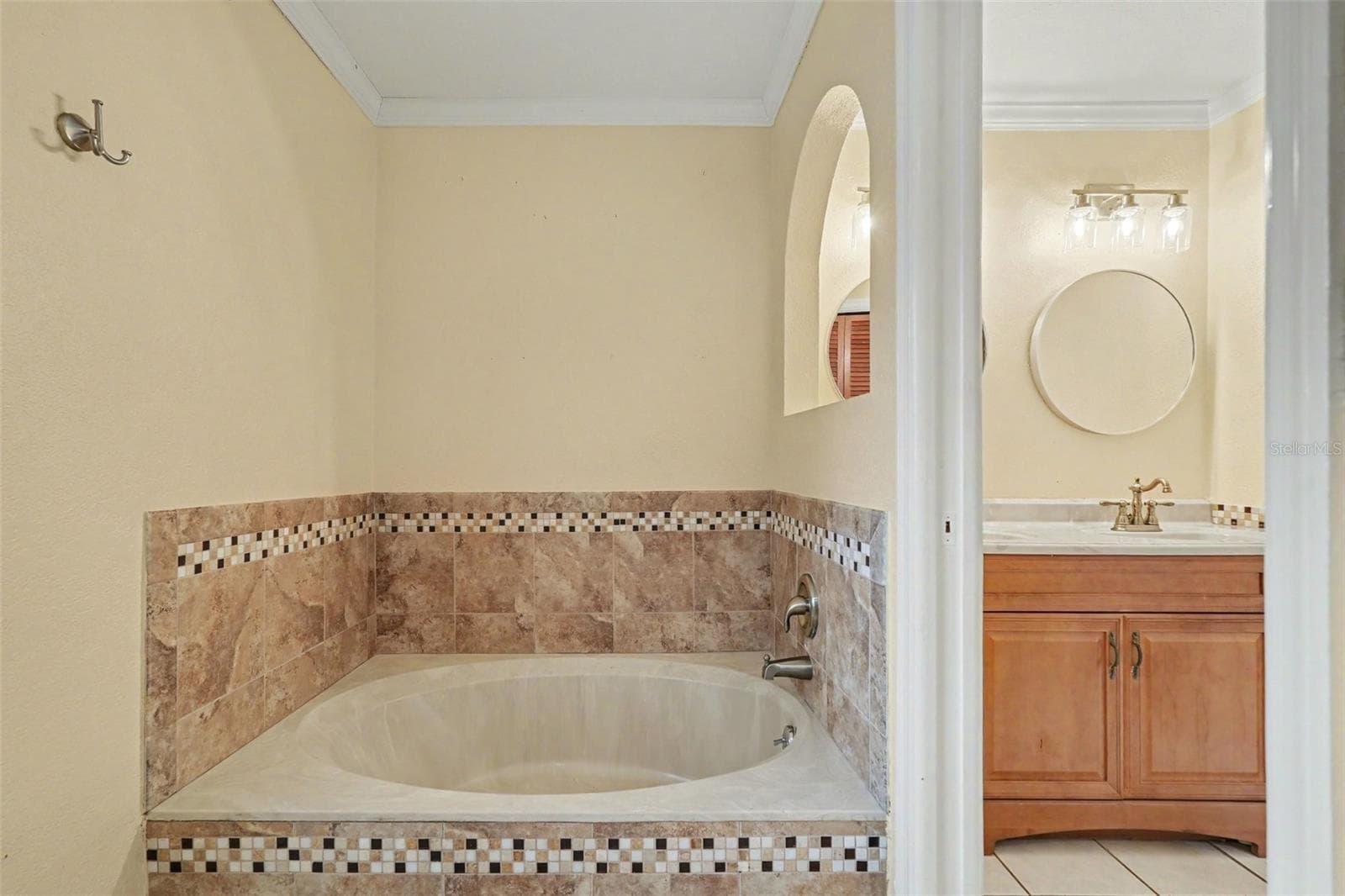Single Family Residence at 10906 AUTUMN OAK PL, TAMPA, photo 25 of 38
