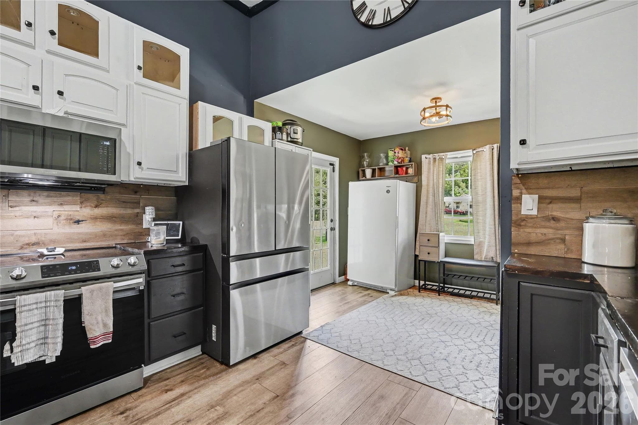 Kitchen - 159 E Lacy Street, Chester