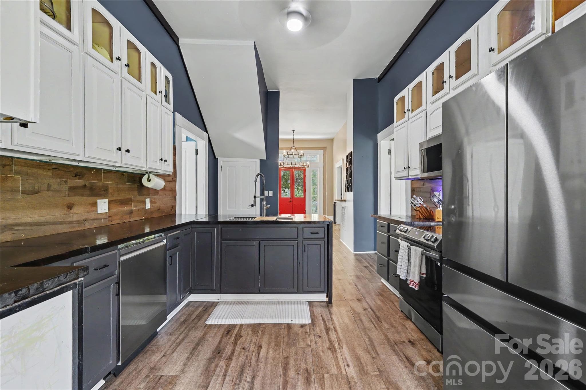 Kitchen - 159 E Lacy Street, Chester