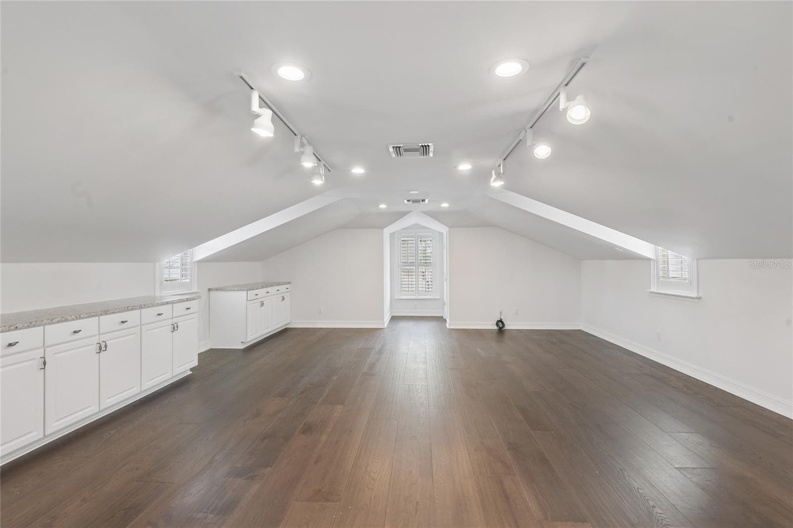 Single Family Residence at 5105 W NEPTUNE WAY, TAMPA, photo 34 of 60
