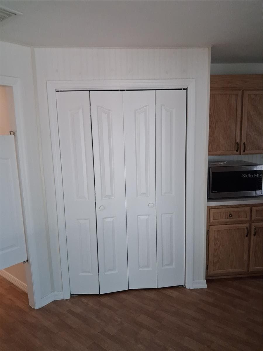 Single Family Residence at 38901 ELLA DR, LADY LAKE, photo 21 of 58