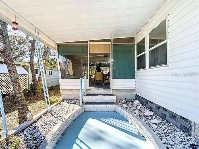 Mobile Home at 2331 BELLEAIR RD #116, CLEARWATER, photo 48 of 50