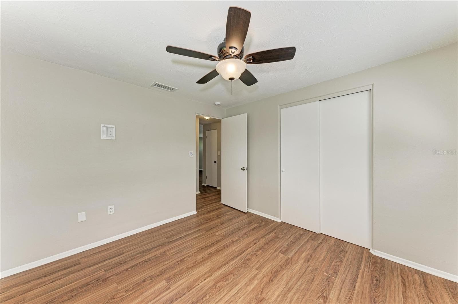 Single Family Residence at 3138 WILLIAMSBURG ST, SARASOTA, photo 26 of 68