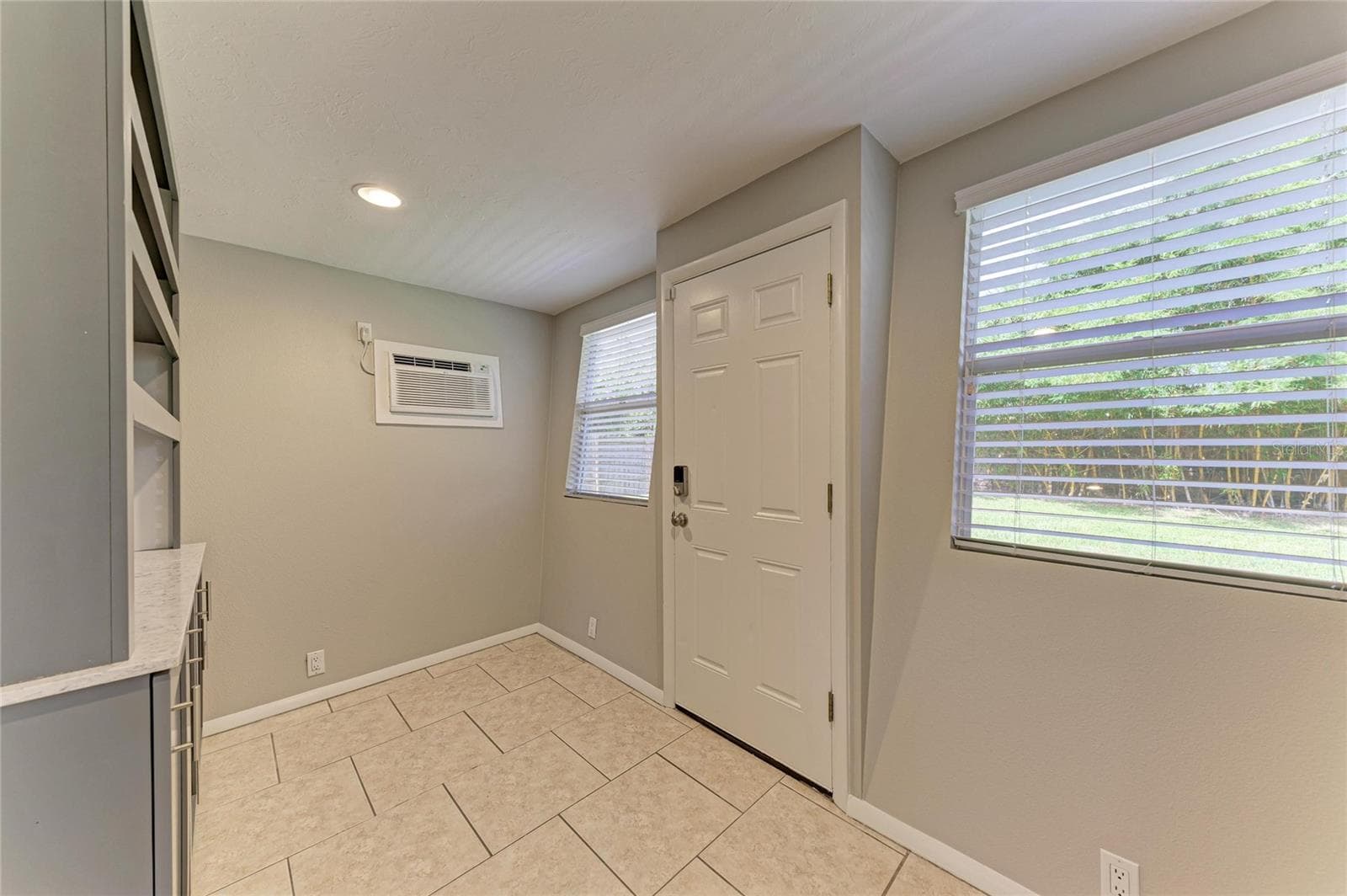 Single Family Residence at 3138 WILLIAMSBURG ST, SARASOTA, photo 38 of 68