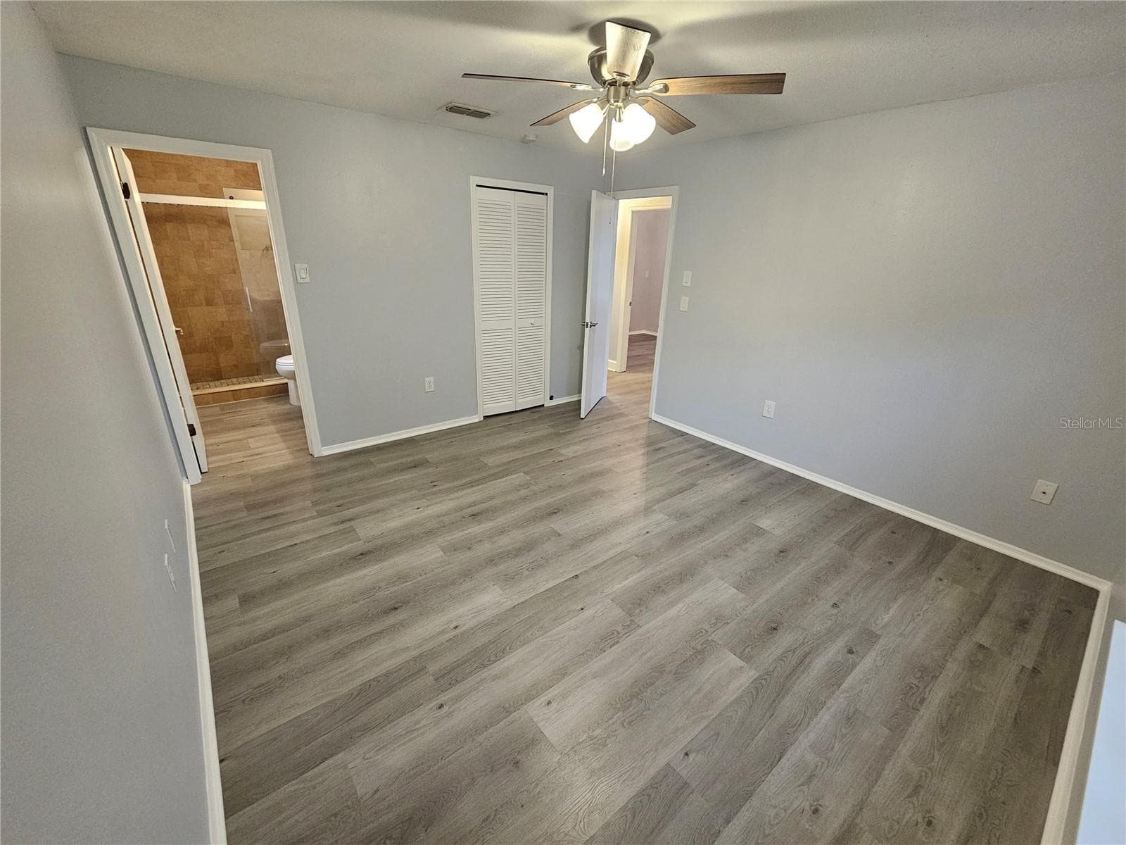 Single Family Residence at 22360 SOUTHSHORE DR, LAND O LAKES, photo 13 of 16