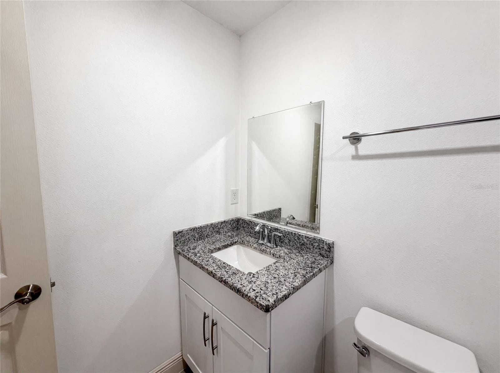 Single Family Residence at 3444 VALEVIEW DR, APOPKA, photo 13 of 25