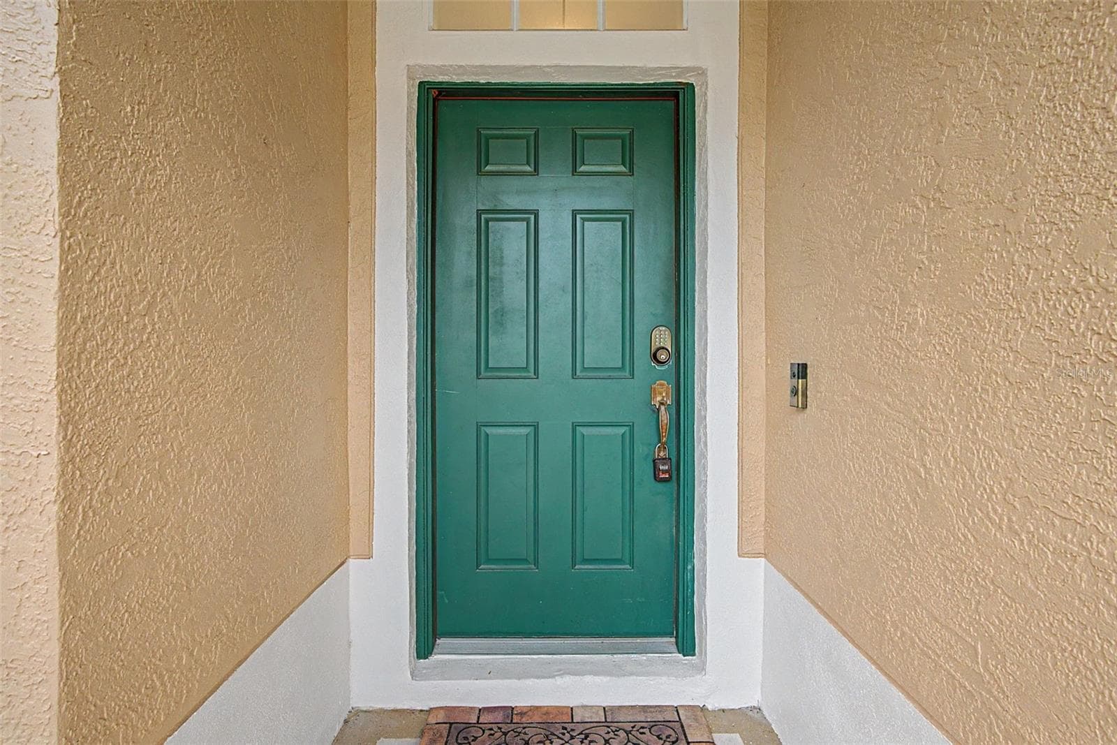 Villa at 2241 WORTHINGTON GREENS DR, SUN CITY CENTER, photo 8 of 33
