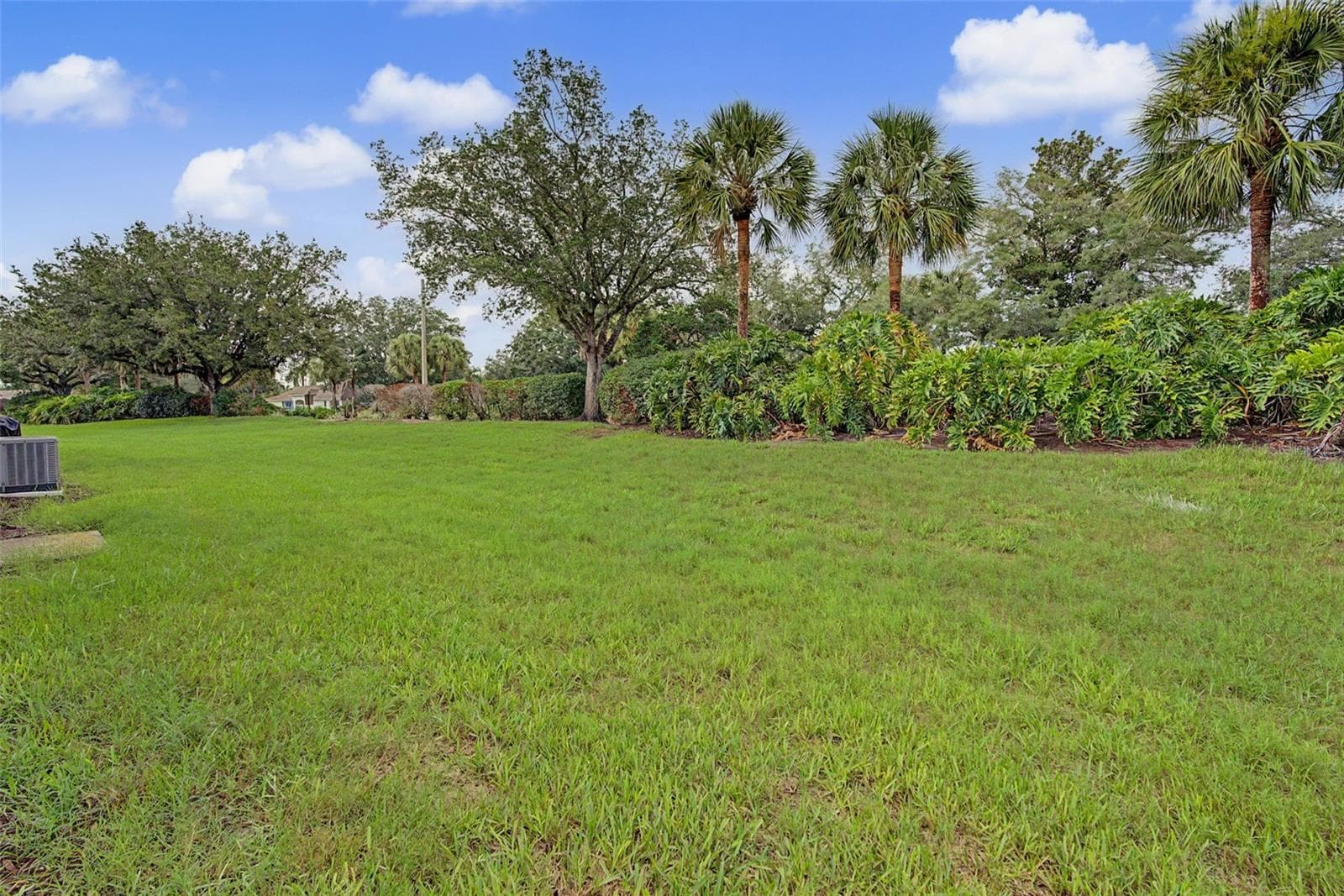 Villa at 2241 WORTHINGTON GREENS DR, SUN CITY CENTER, photo 31 of 33