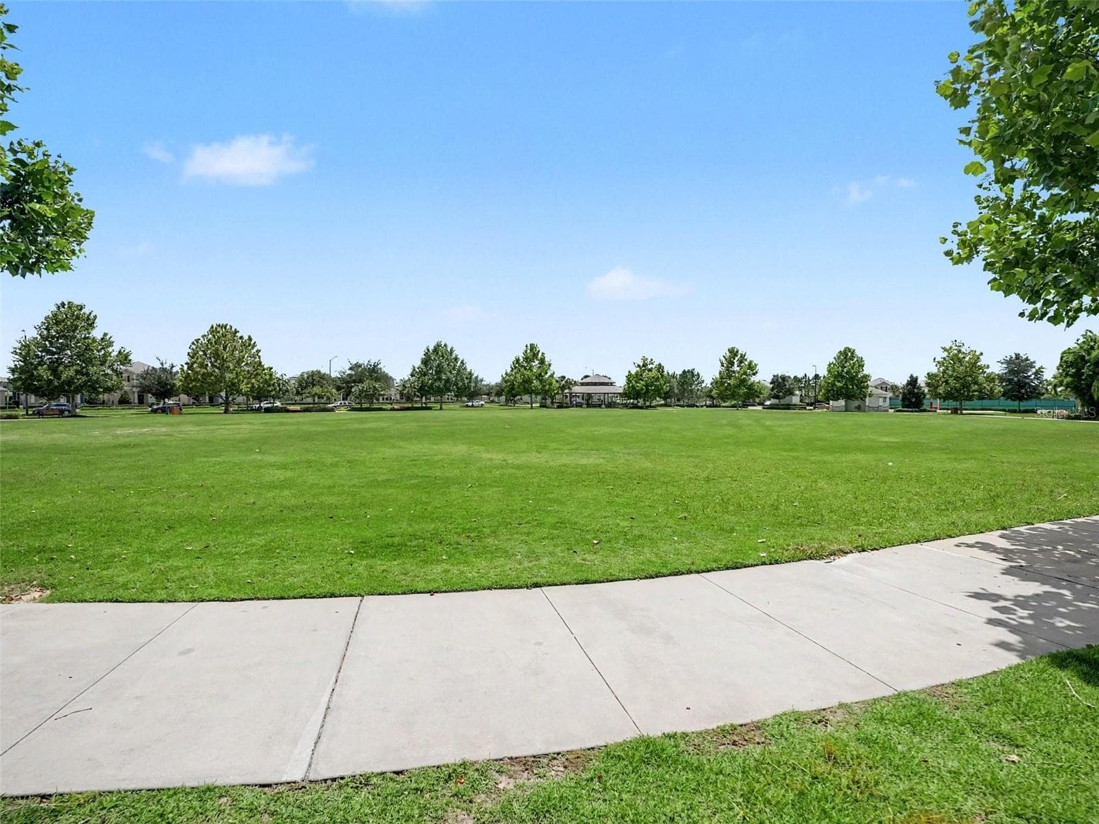 Single Family Residence at 9572 WATERWAY PASSAGE DR, WINTER GARDEN, photo 41 of 45