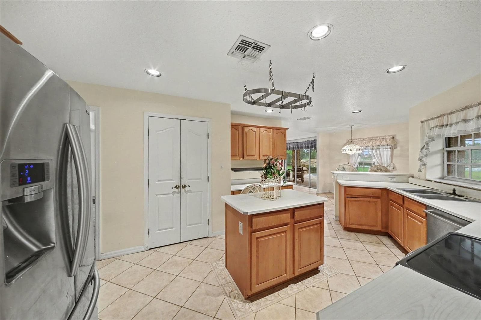 Single Family Residence at 19112 ORTEGA ST, ORLANDO, photo 14 of 56