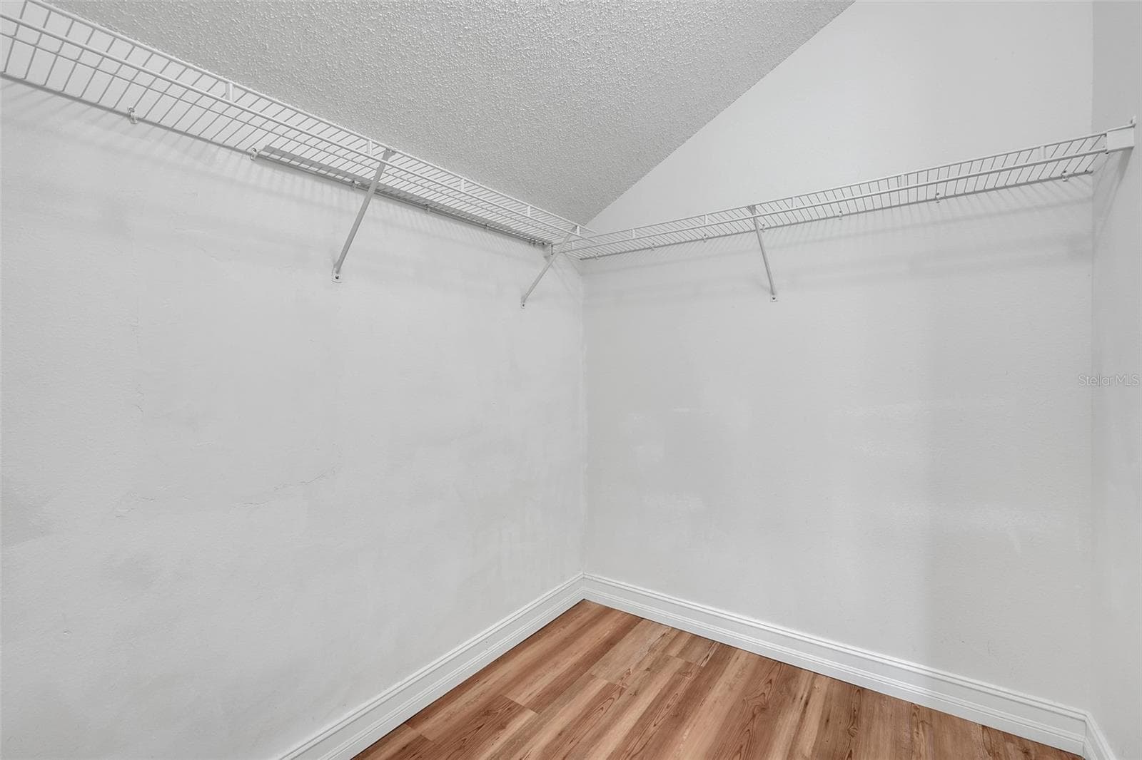 walk in closet - 16740 GLENBROOK BLVD, CLERMONT