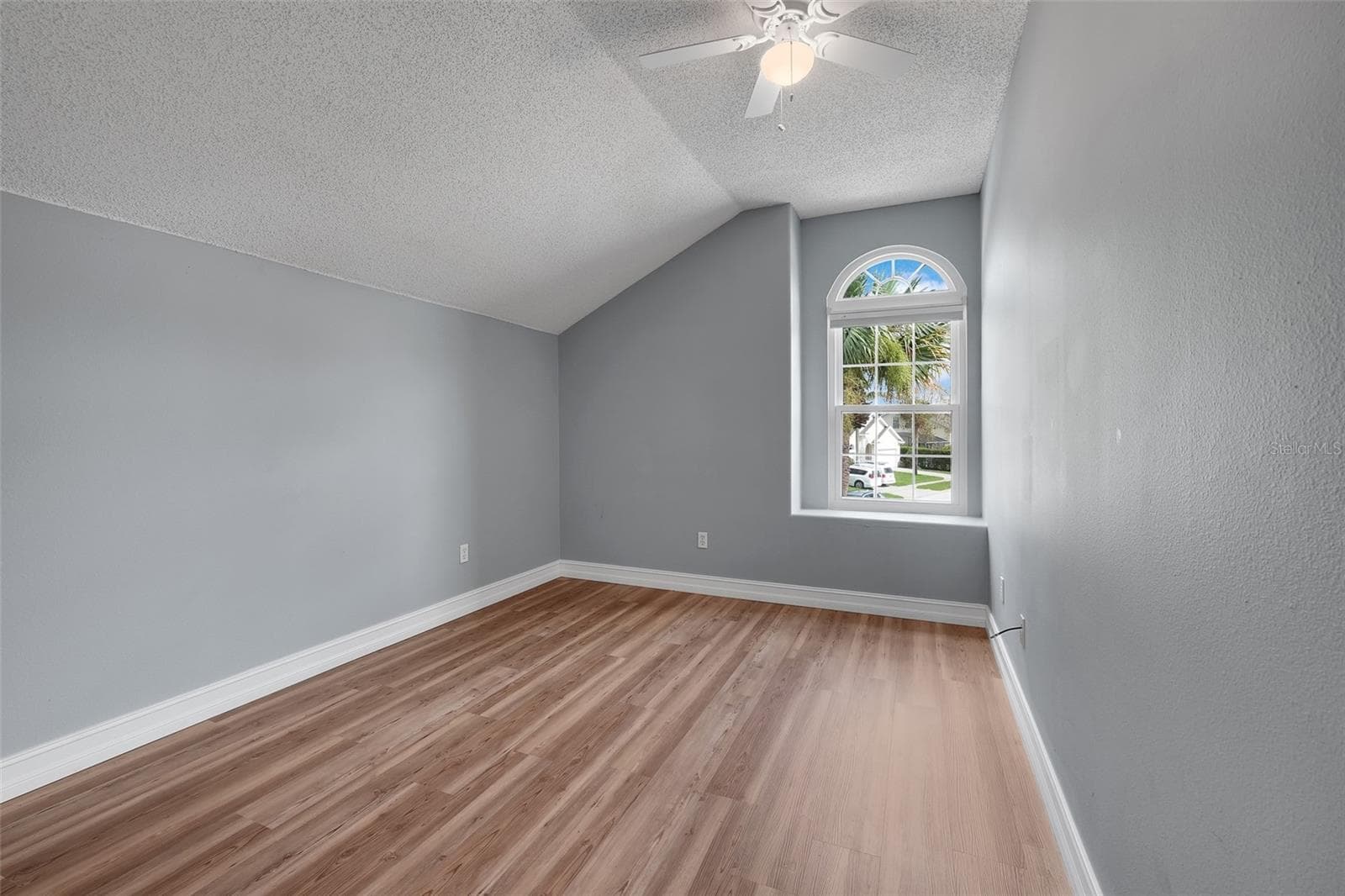 Upstairs secondary bedroom (3) - 16740 GLENBROOK BLVD, CLERMONT