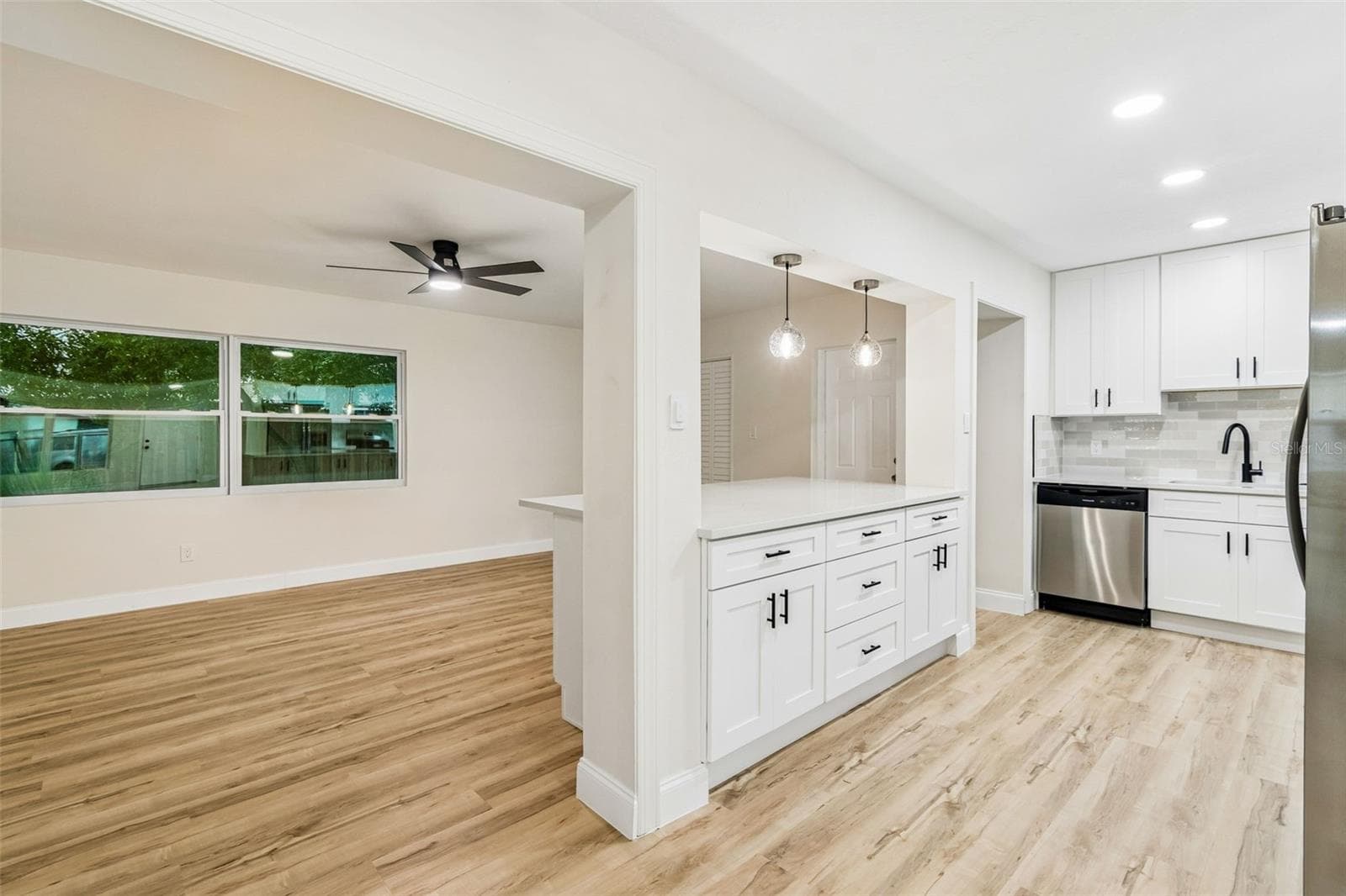 Single Family Residence at 6781 33RD AVE N, ST PETERSBURG, photo 13 of 63