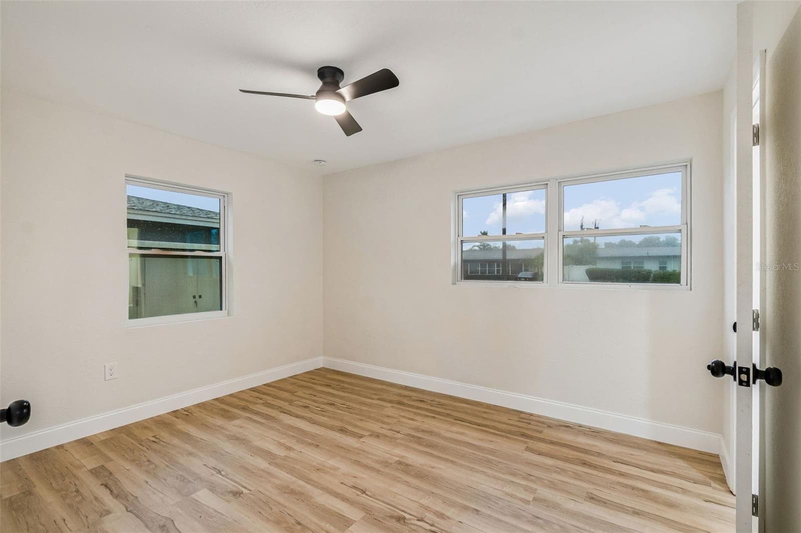 Single Family Residence at 6781 33RD AVE N, ST PETERSBURG, photo 33 of 63