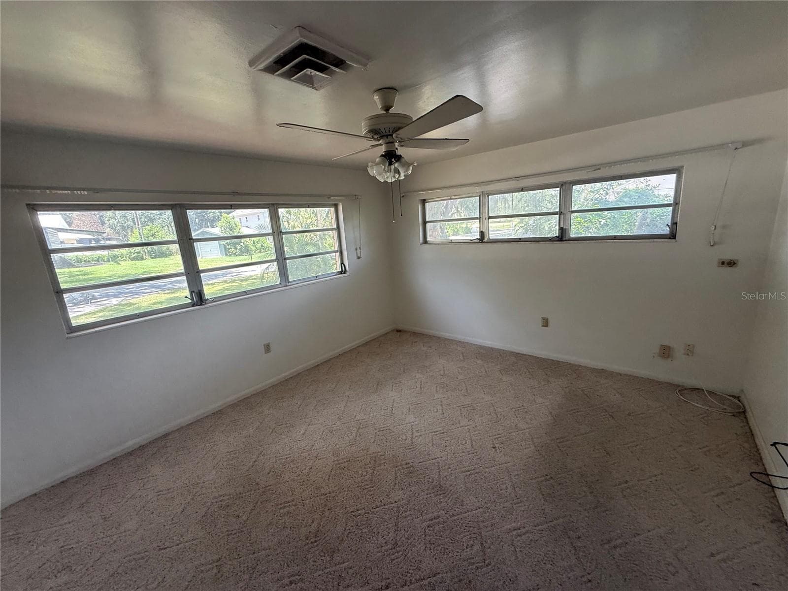 Single Family Residence at 1015 E MANN RD, BARTOW, photo 12 of 27
