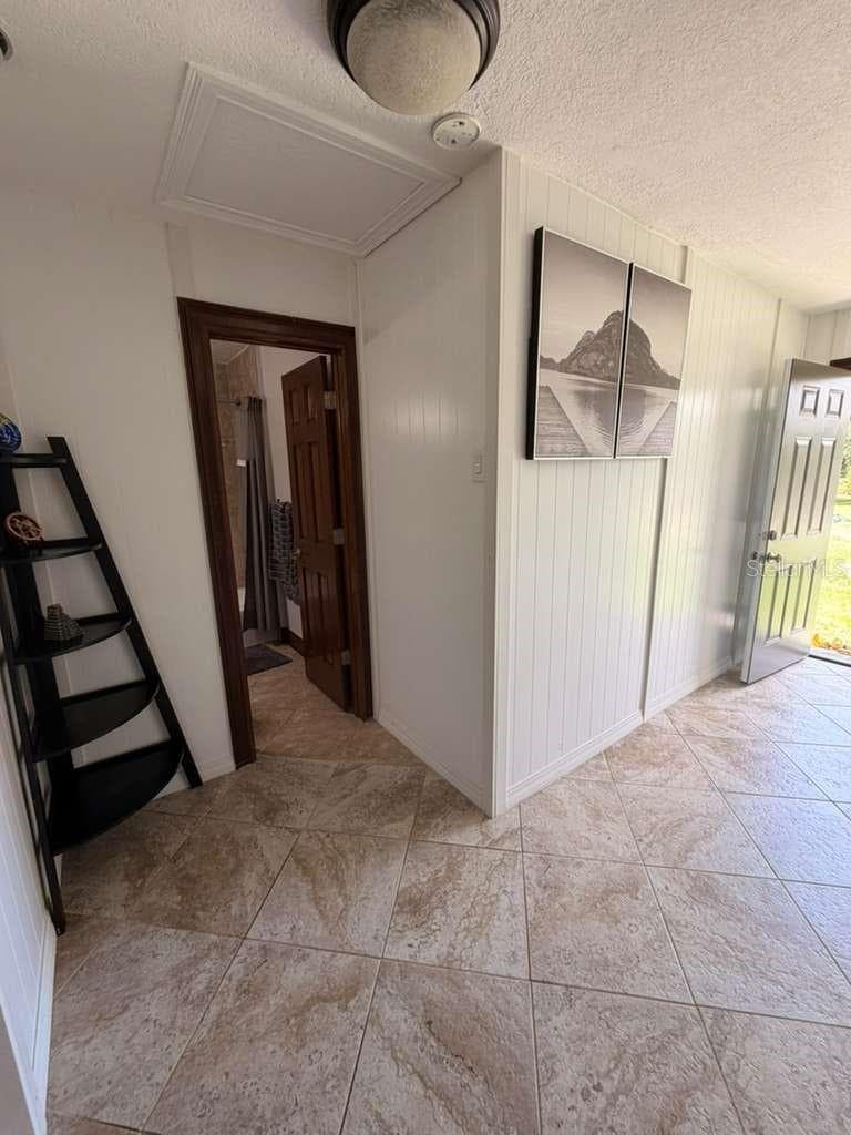 Single Family Residence at 1150 MAGNOLIA DR, ALTAMONTE SPRINGS, photo 4 of 26