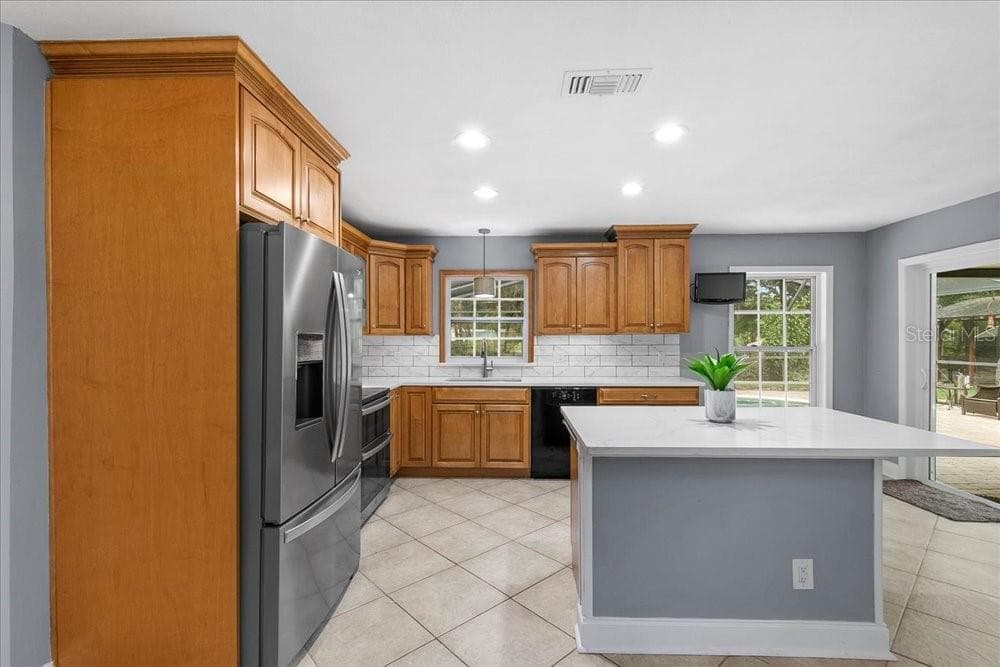 Single Family Residence at 2619 W PONKAN RD, APOPKA, photo 15 of 48