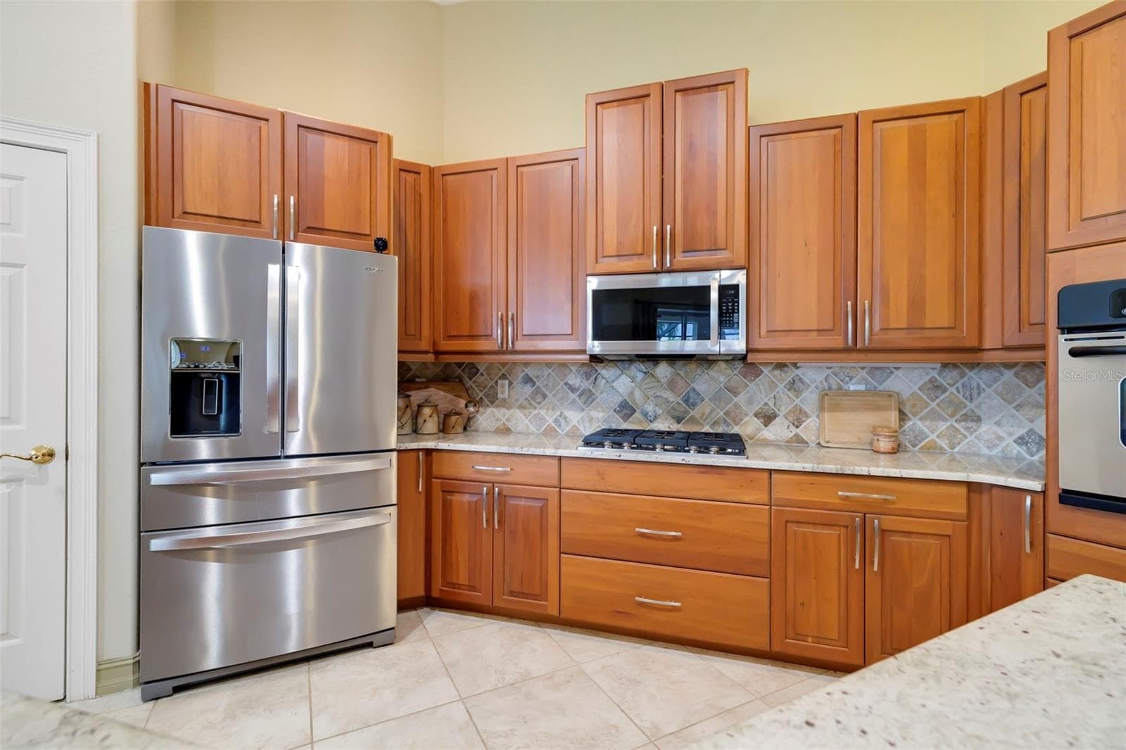 Single Family Residence at 286 PESARO DR, NOKOMIS, photo 18 of 86