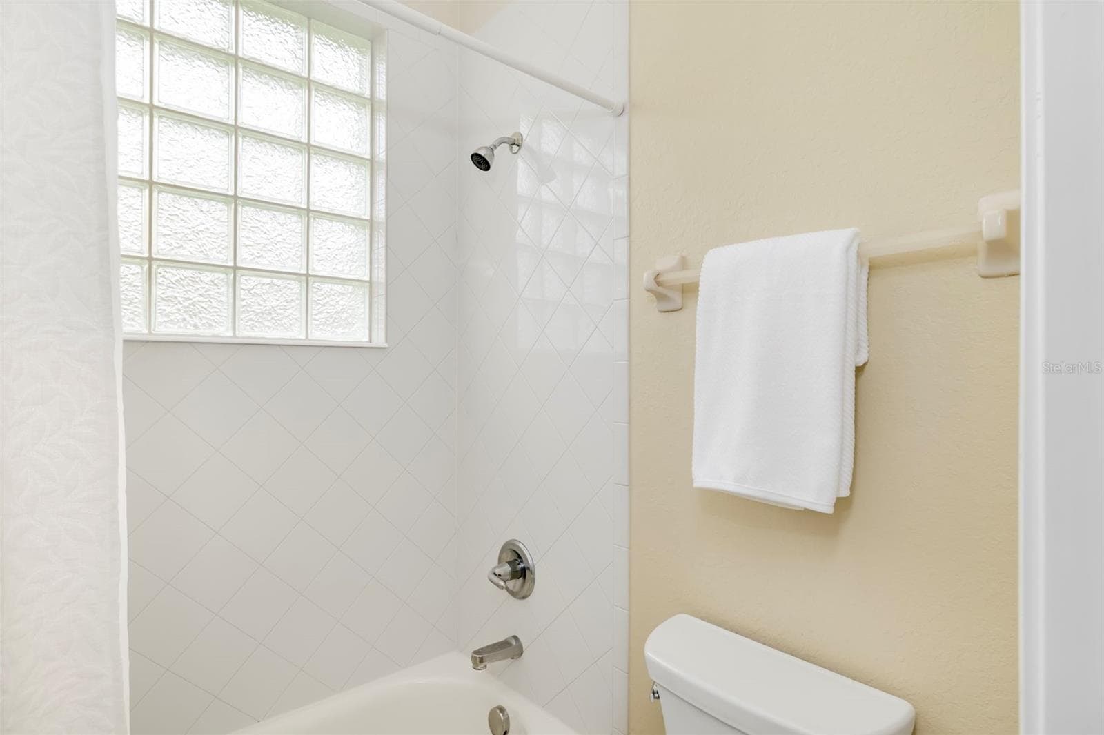 Single Family Residence at 286 PESARO DR, NOKOMIS, photo 43 of 86