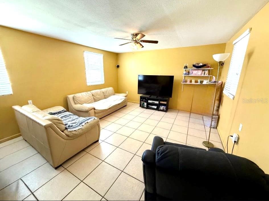 Single Family Residence at 3306 W BURKE ST, TAMPA, photo 18 of 27