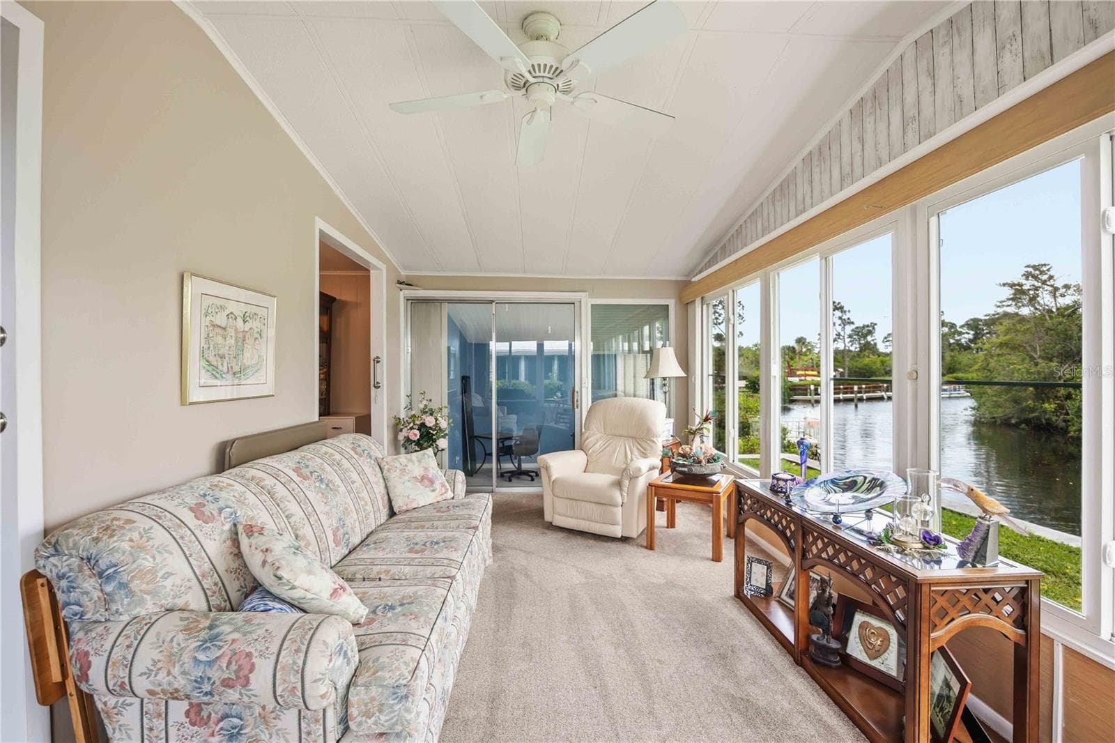 Manufactured Home at 162 BERMUDA WAY, NORTH PORT, photo 6 of 56