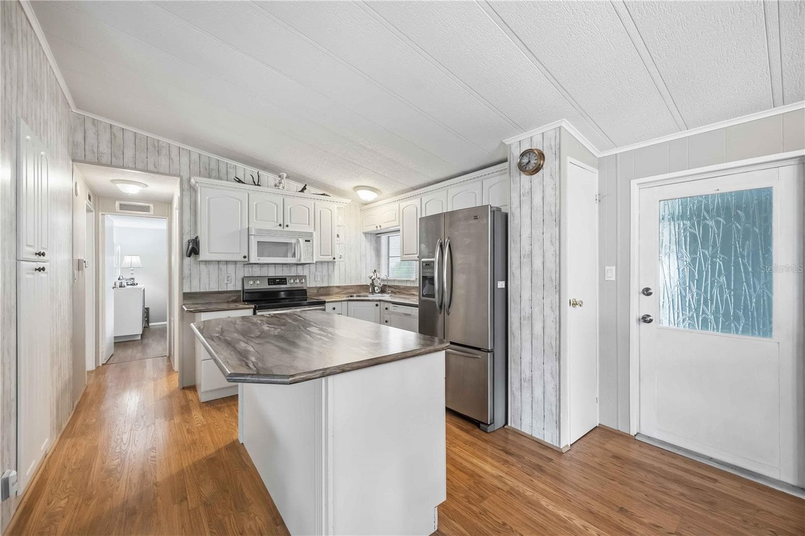 Manufactured Home at 162 BERMUDA WAY, NORTH PORT, photo 17 of 56
