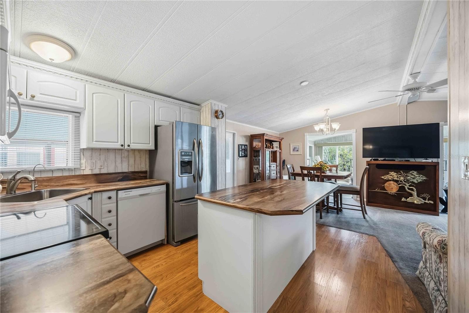 Manufactured Home at 162 BERMUDA WAY, NORTH PORT, photo 18 of 56