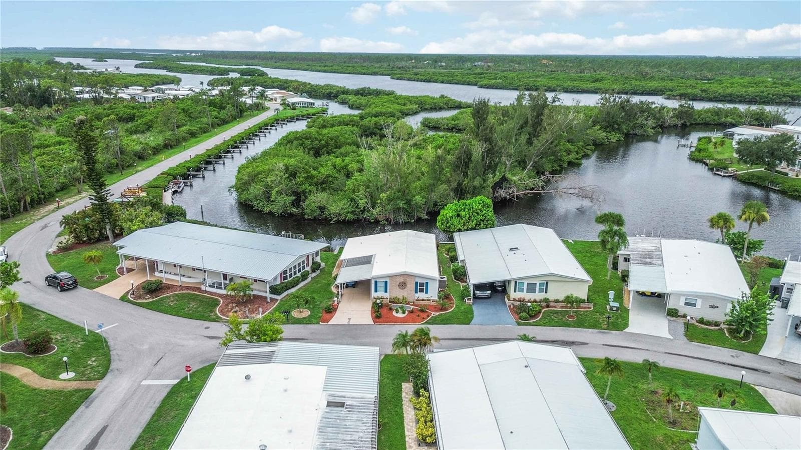 Manufactured Home at 162 BERMUDA WAY, NORTH PORT, photo 48 of 56