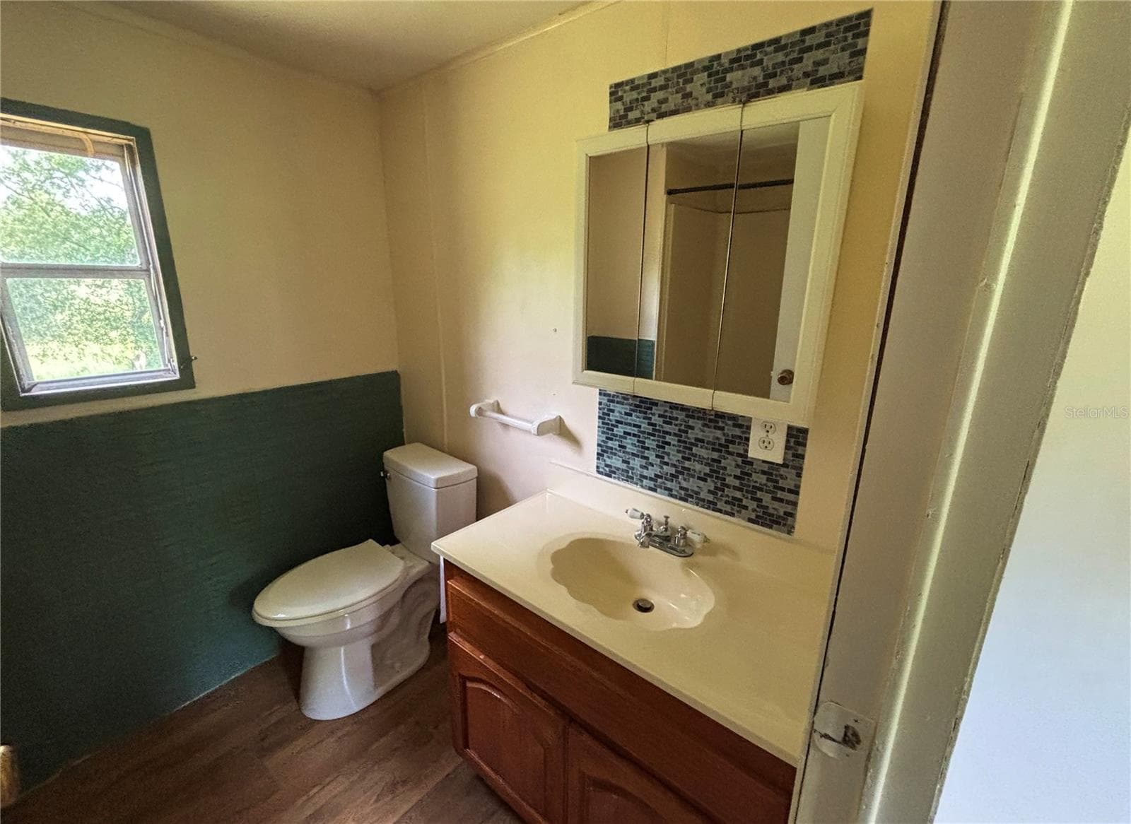 Bathroom - 18225 SE 22ND PL, SILVER SPRINGS
