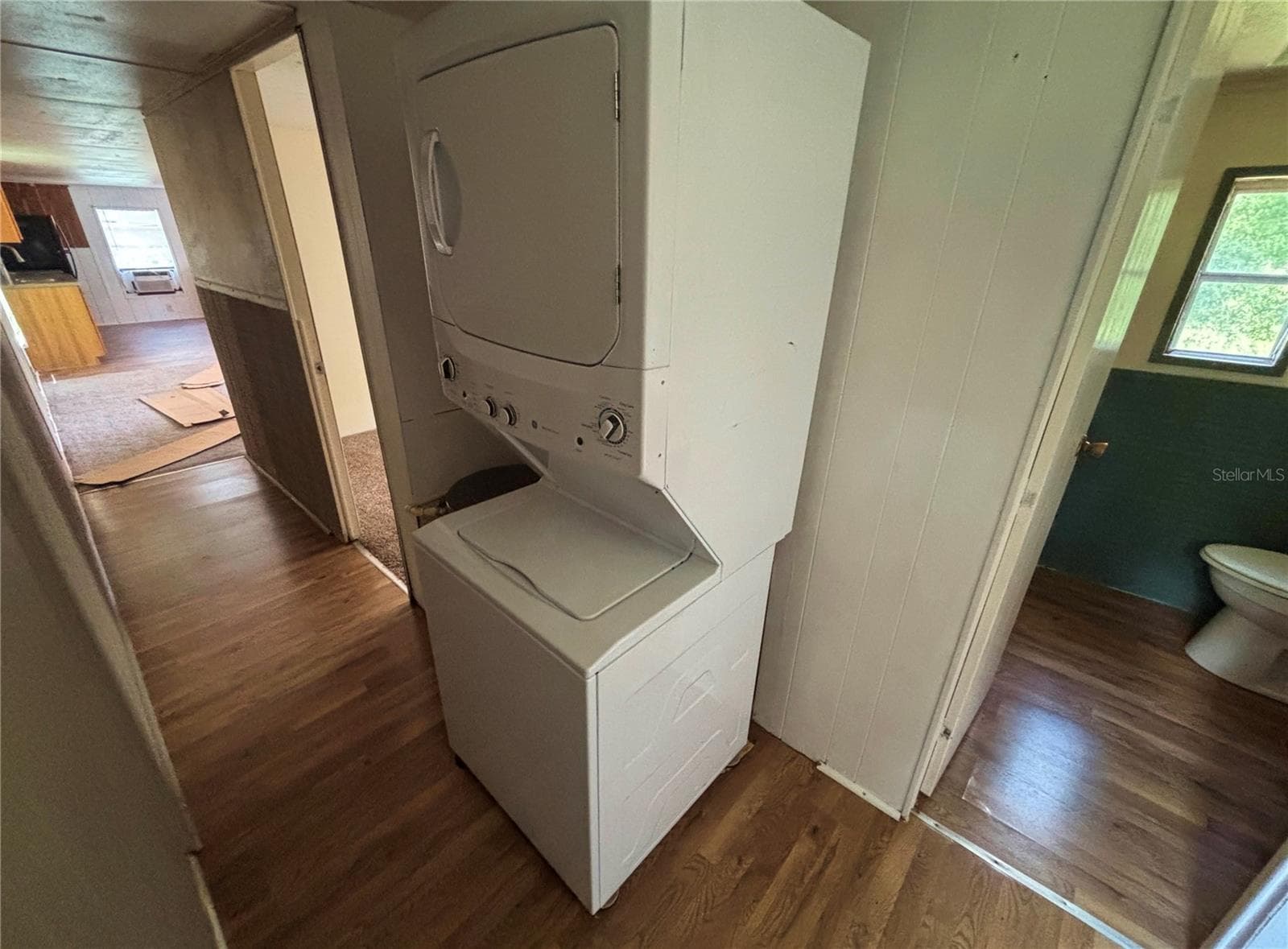 New Washer / Dryer - 18225 SE 22ND PL, SILVER SPRINGS