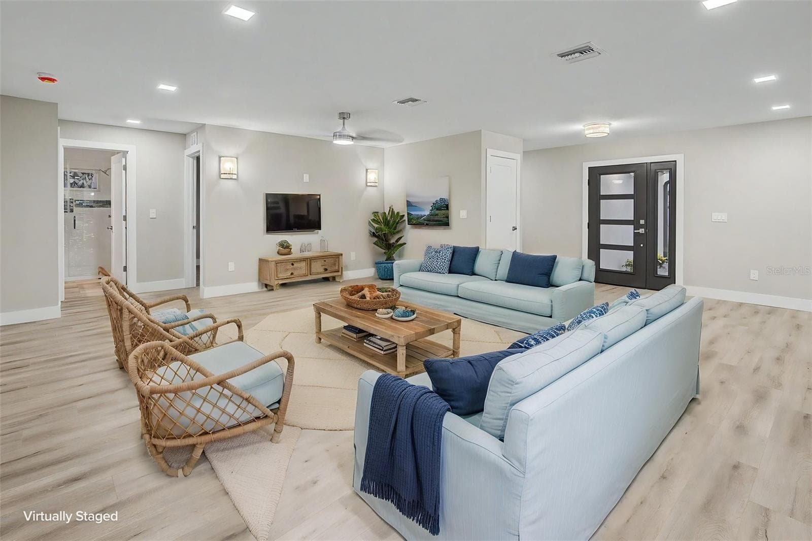 Single Family Residence at 728 SPANISH MAIN DR, APOLLO BEACH, photo 9 of 86
