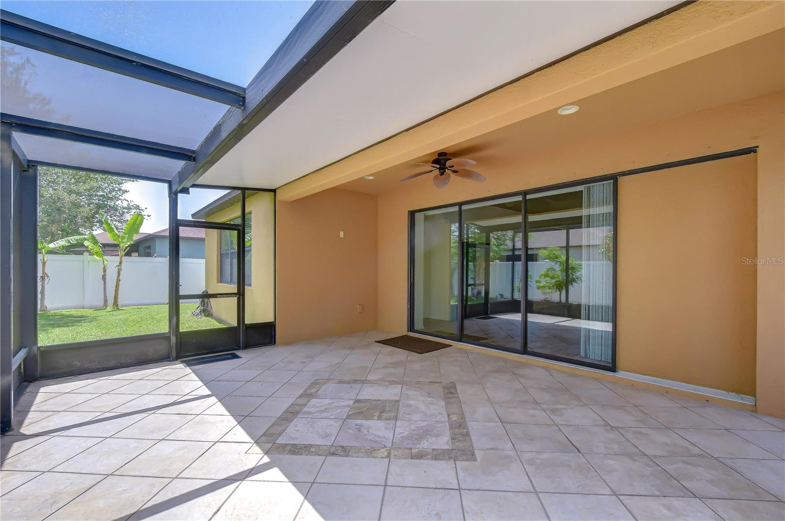 Single Family Residence at 8443 WHITE POPLAR DR, RIVERVIEW, photo 73 of 105