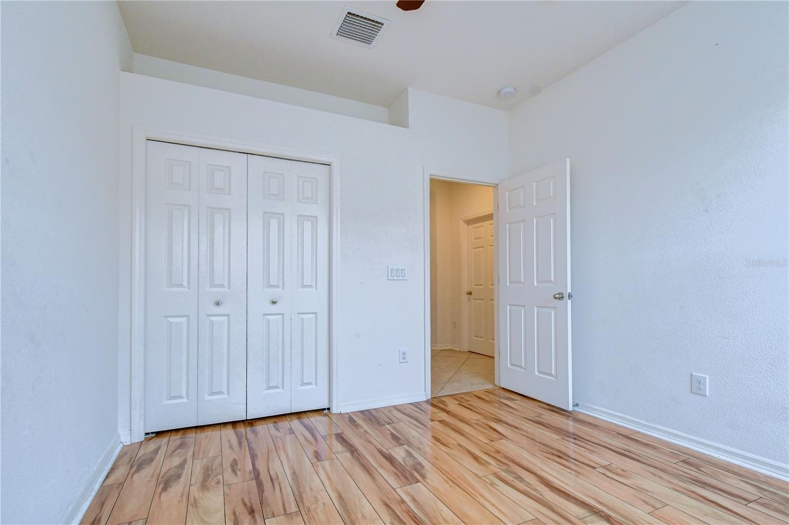 Single Family Residence at 8443 WHITE POPLAR DR, RIVERVIEW, photo 64 of 105