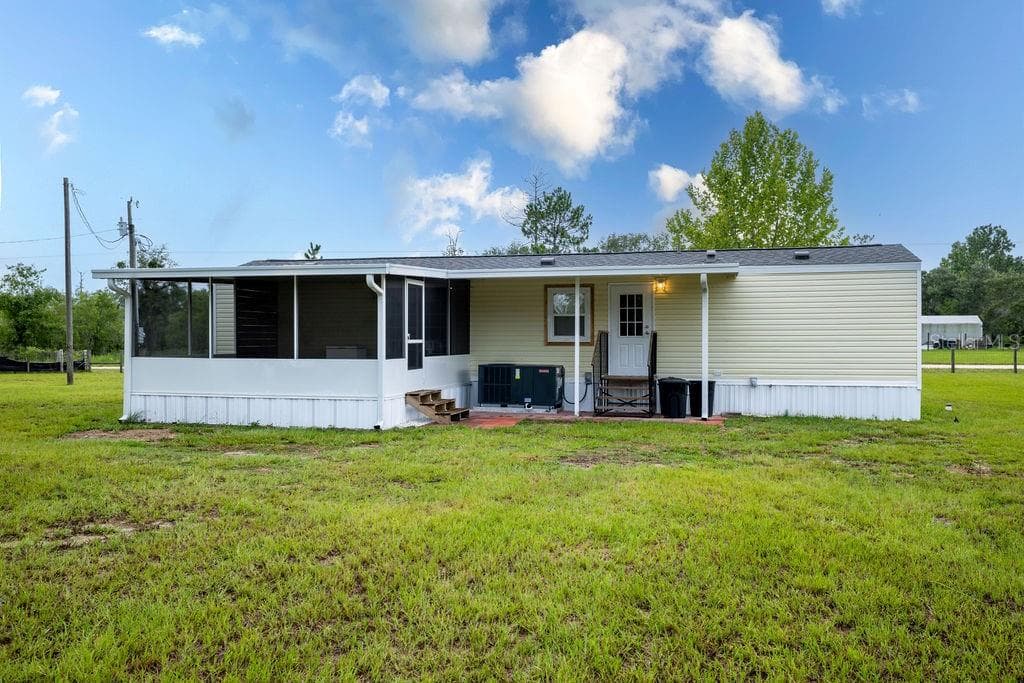 Manufactured Home at 12551 NE 14TH ST, WILLISTON, photo 42 of 73