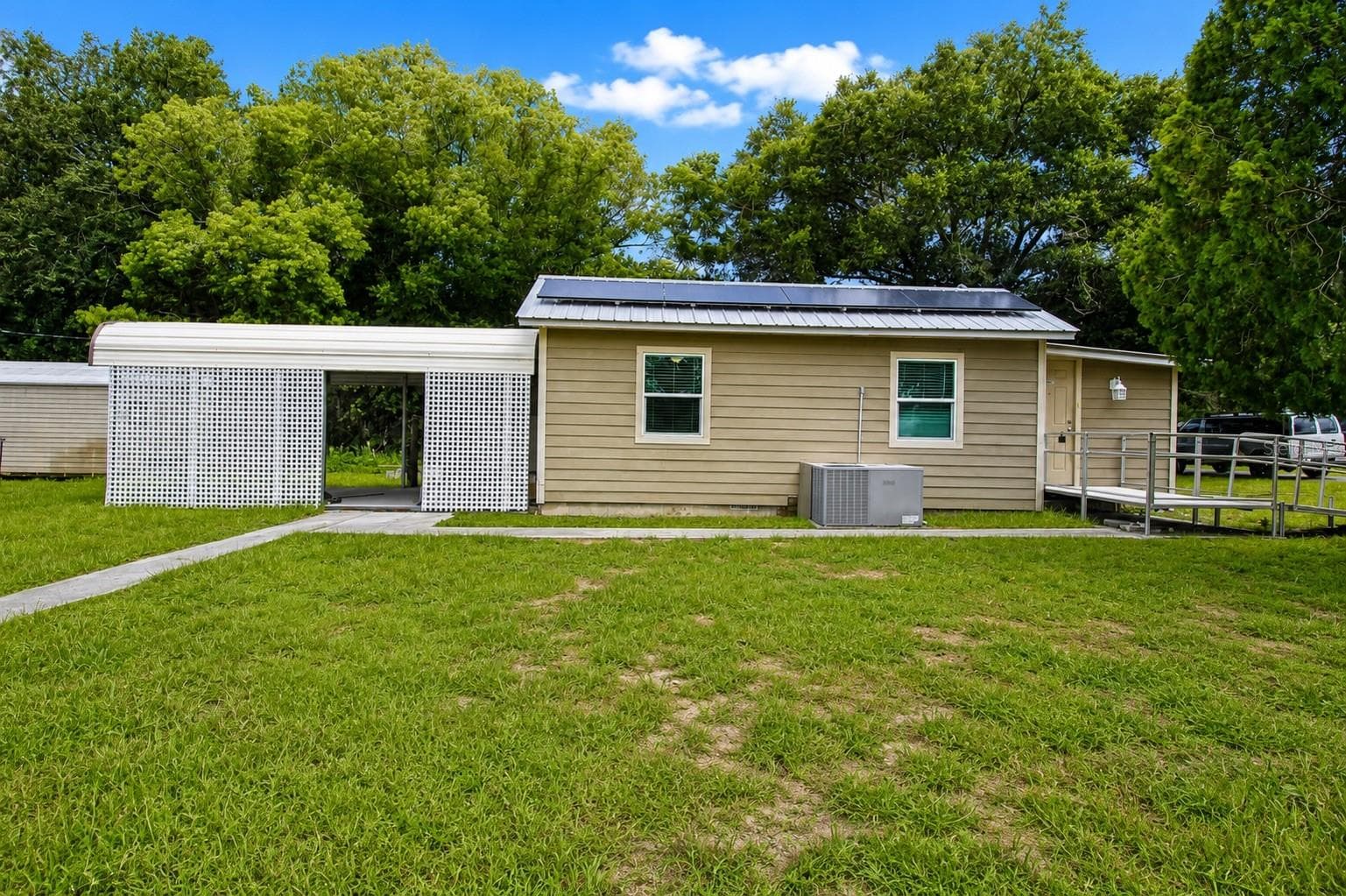 Single Family Residence at 5811 11TH ST, ZEPHYRHILLS, photo 5 of 27