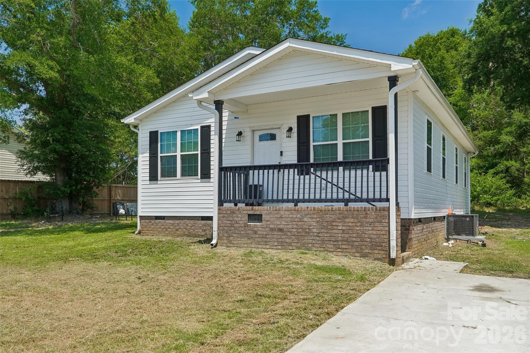 Welcome Home - 506 BRATTON Street, Chester